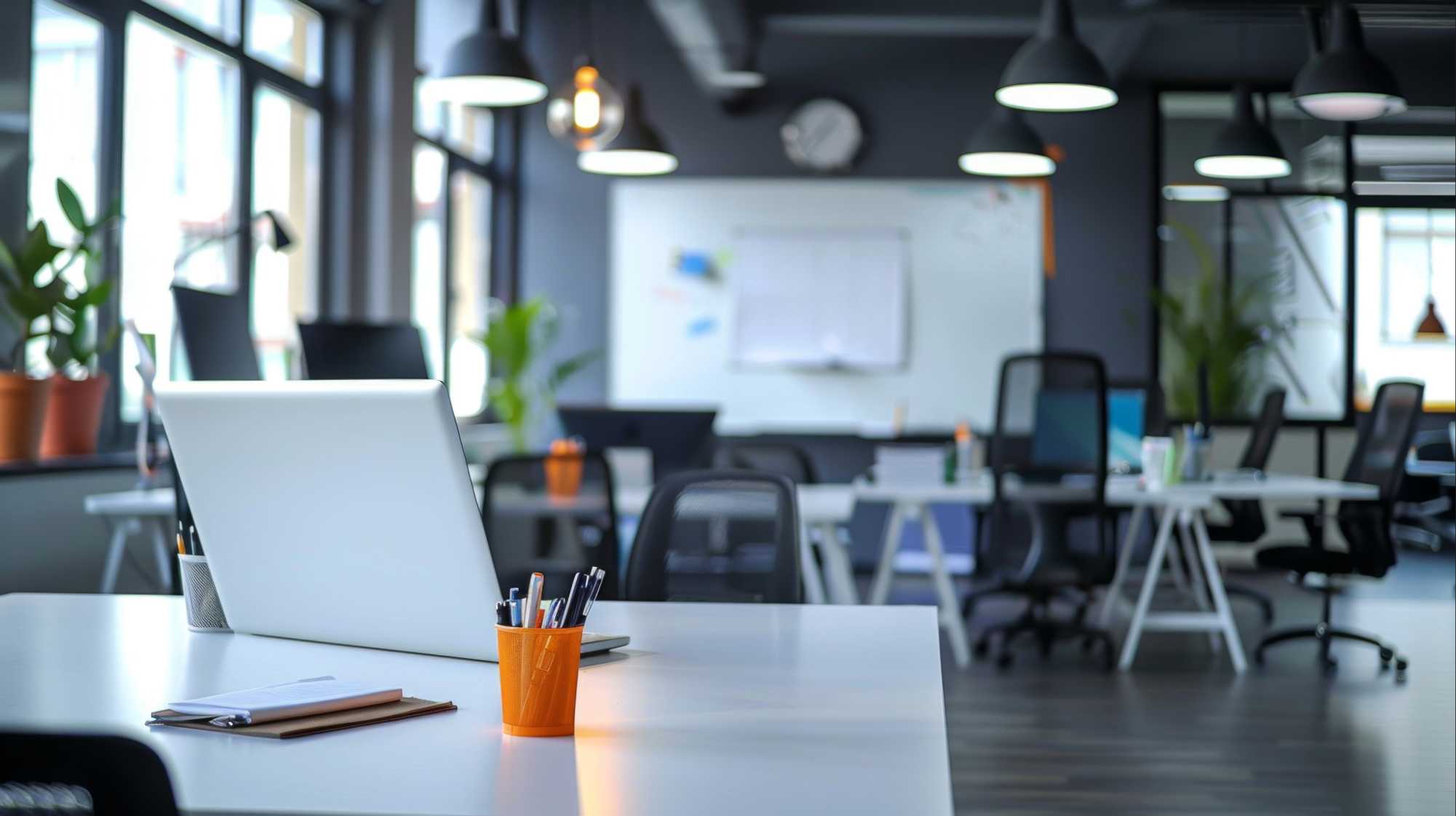 Ensure Your Shipments Are Protected - Service Background